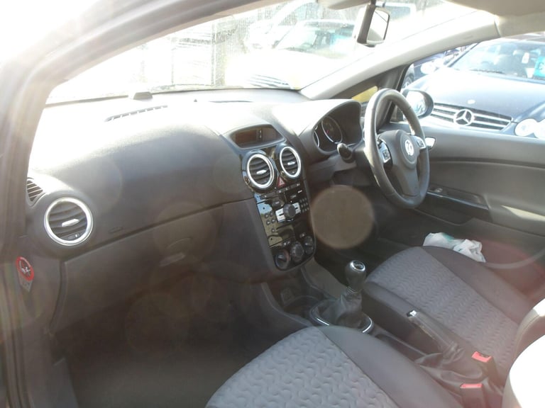 2013 Vauxhall Corsa 1.2i ecoFLEX 16V SE Euro 5 (s/s) 5dr HATCHBACK Petrol Manual