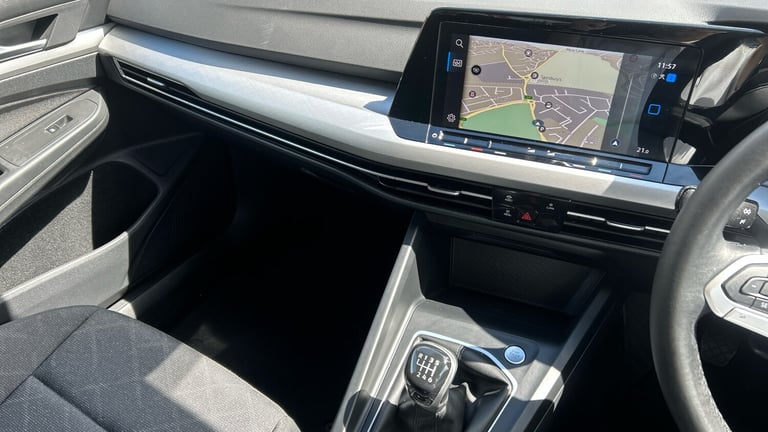 2022 Volkswagen Golf 1.0 TSI Life 5dr Petrol Hatchback Hatchback Petrol Manual