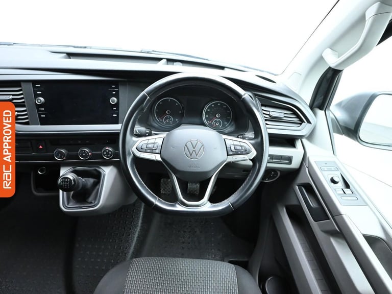 2021 Volkswagen Transporter 2.0 TDI T30 Highline Kombi Double Cab 5dr Diesel Manual FWD SWB Euro ...