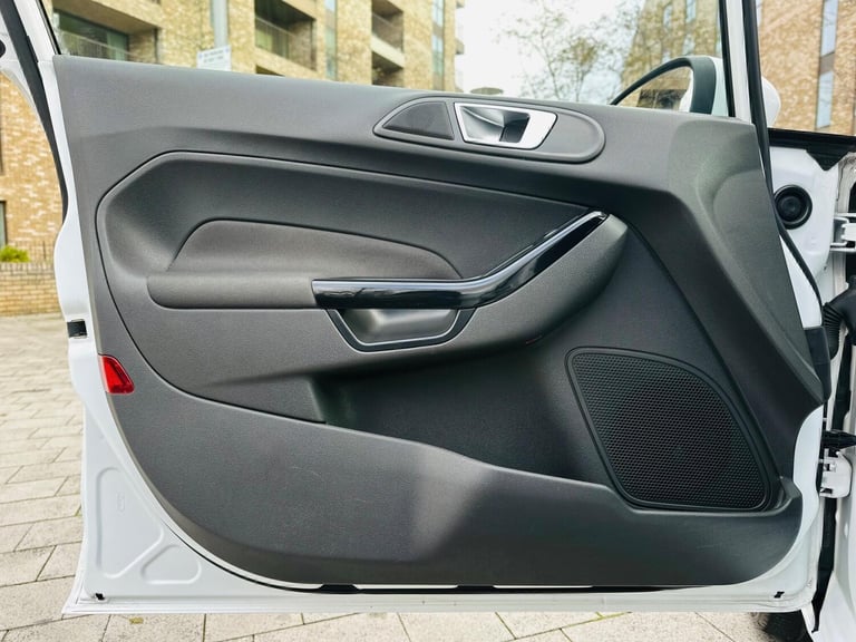 2015 Ford Fiesta 1.0T EcoBoost Titanium Hatchback 5dr Petrol Manual Euro 6