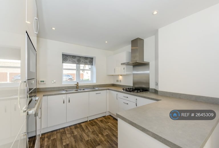 4 bedroom house in Aspen Close, Bolton, BL1 (4 bed) (#2645309)