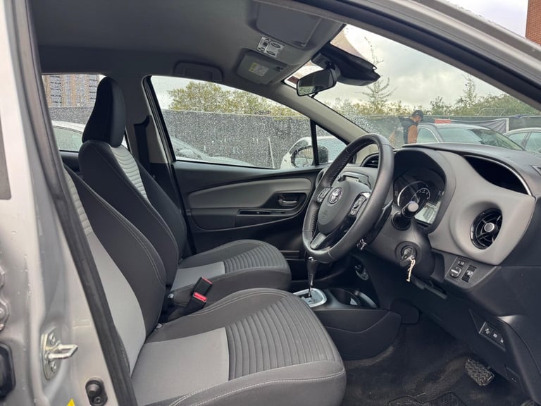 2018 Toyota Yaris 1.5 VVT-i Icon CVT Euro 6 5dr HATCHBACK Petrol Automatic