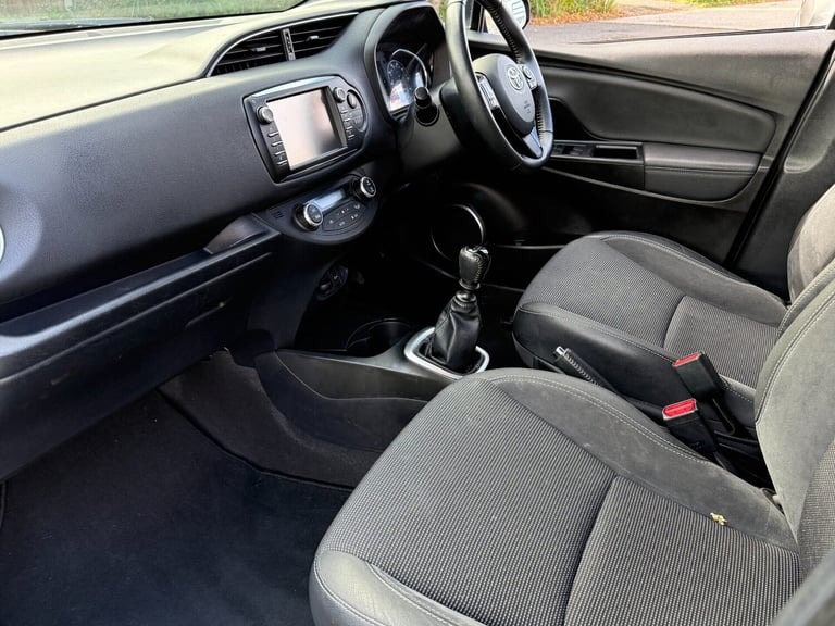 2018 Toyota Yaris VVT-I EXCEL Hatchback Petrol Manual