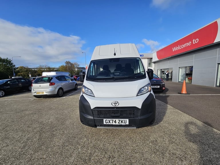 2024 Toyota PROACE MAX 2.2D 140 Icon H3 Van High Volume/High Roof Van Diesel Manual