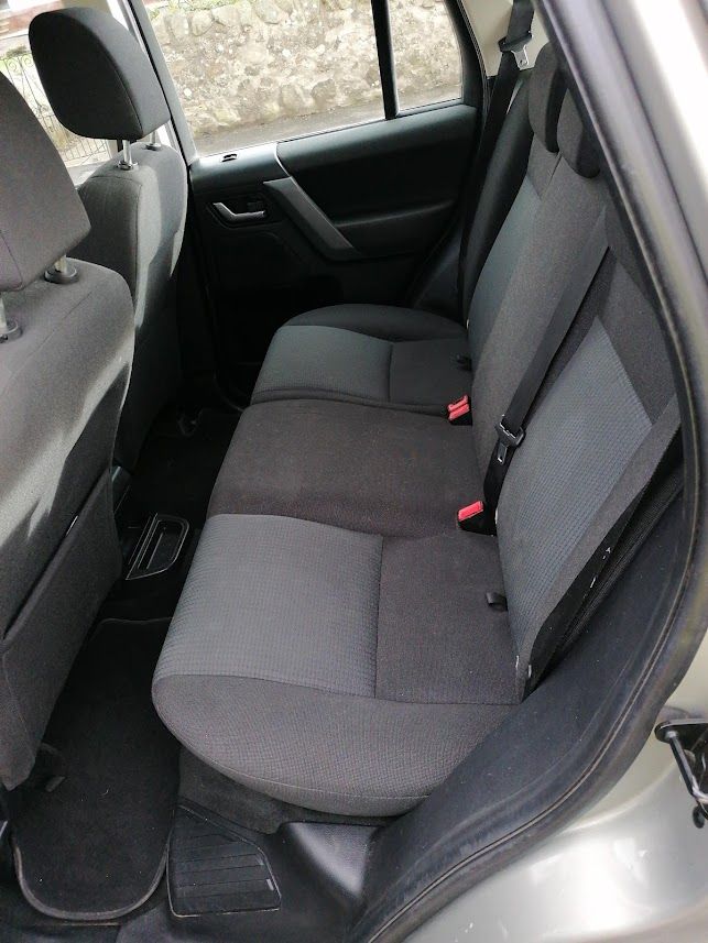 Land Rover, FREELANDER, Estate, 2010, Manual, 2179 (cc),5 doors - Image 13