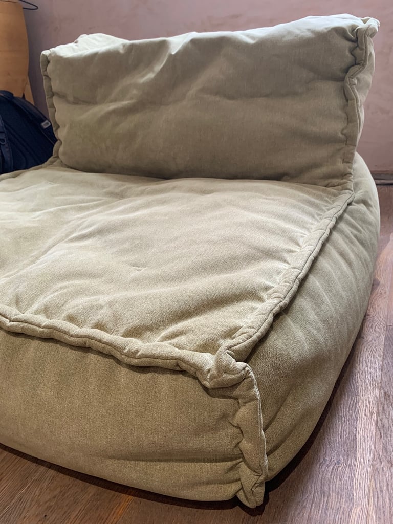 Kaikoo green bean bag chair