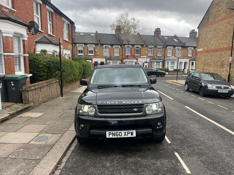 image for Land Rover, RANGE ROVER SPORT, Estate, 2010, Semi-Auto, 2993 (cc), 5 doors