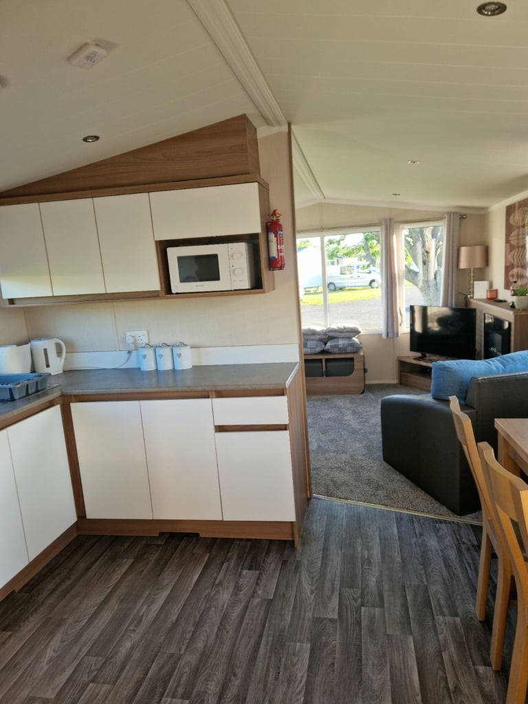 Haven Craig Tara Caravan For Hire, 3 Bedrooms in Great Location
