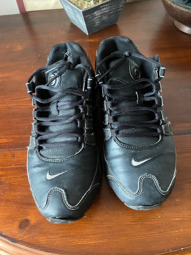 image for Nike Shoc Men’s trainers size 9