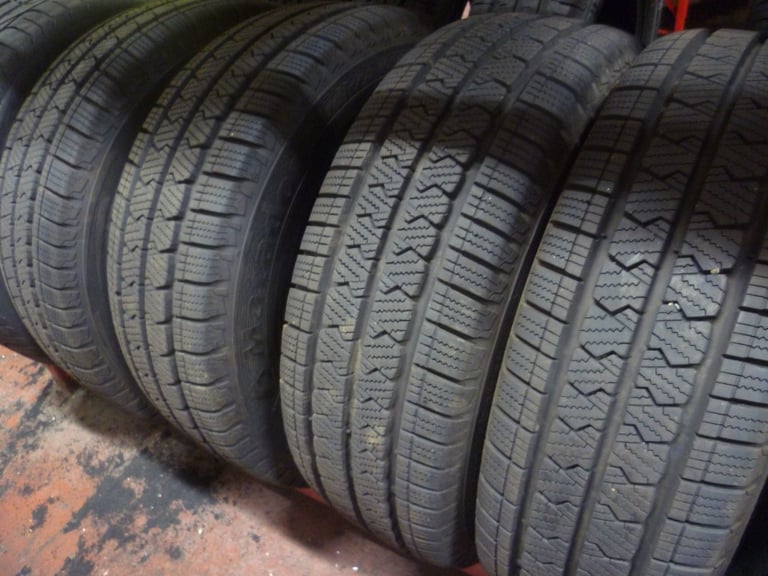 Tires 215/70/ R 15 C - 9.8mm.