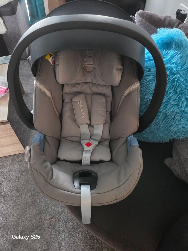 Cybex car seat 