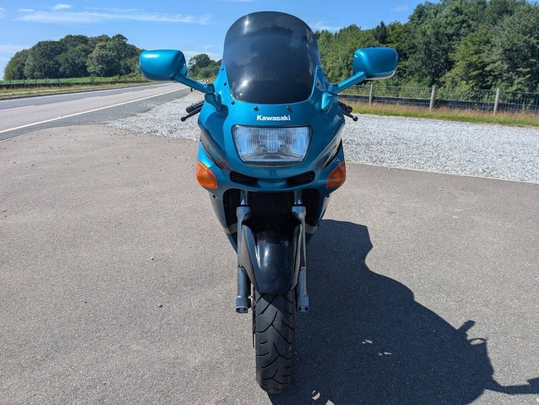 1993 KAWASAKI ZZR600