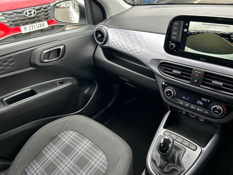 2024 Hyundai i10 1.0 Premium Hatchback 5dr Petrol Auto Euro 6 (s/s) (63 ps) Hatchback PETROL Auto...