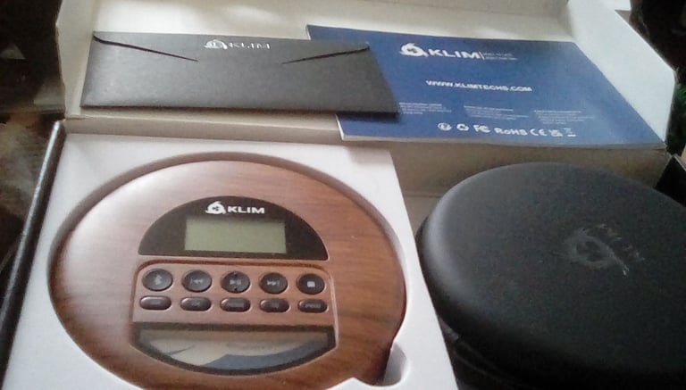 Cd player with radio