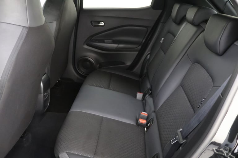2024 Nissan Juke 1.0 DiG-T N-Connecta 5dr HATCHBACK PETROL Manual