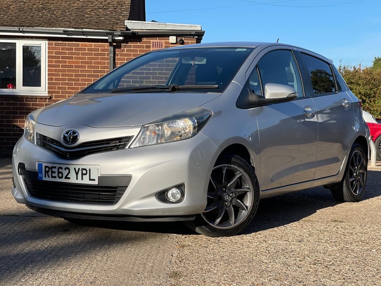 TOYOTA YARIS 1.3 Dual VVT-i Trend 2012