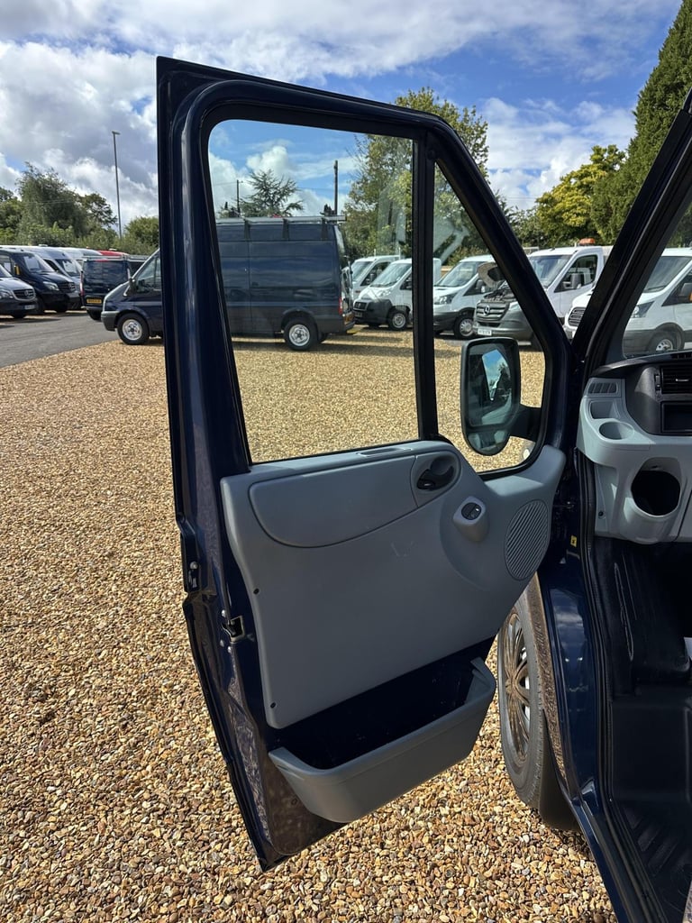 2013 Ford Transit 2.2 TDCi 350 Panel Van 3dr Diesel Manual FWD L2 H3 (209 g/km, 123 bhp) Panel Va...