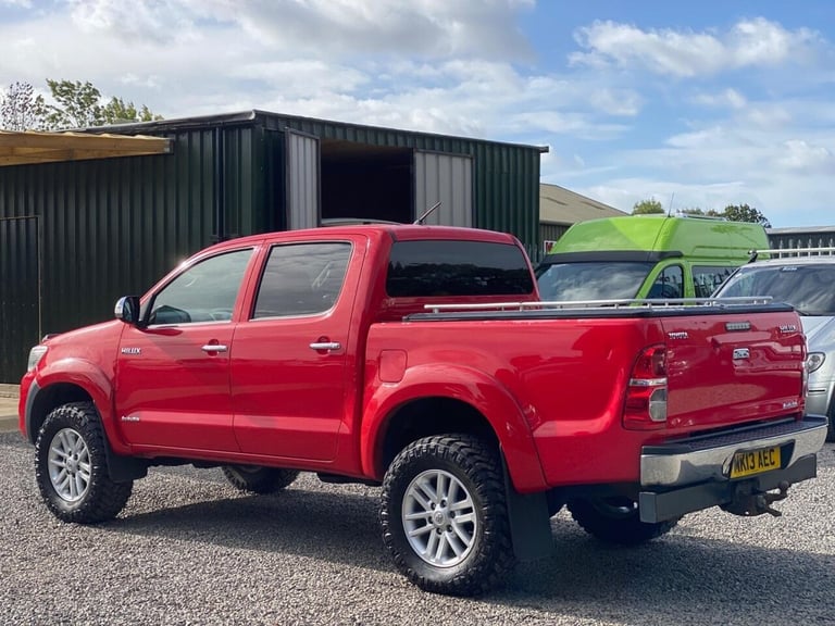 2013 Toyota Hilux Invincible D/Cab Pick Up 3.0 D-4D 4WD 171 PICK UP DIESEL Manual