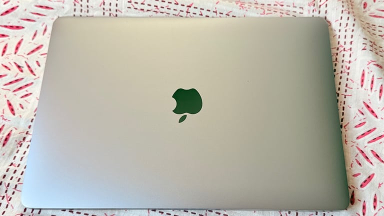MacBook Pro 13" Space Grey (A2338, M2) – 8GB RAM, 512GB SSD, Excellent Condition
