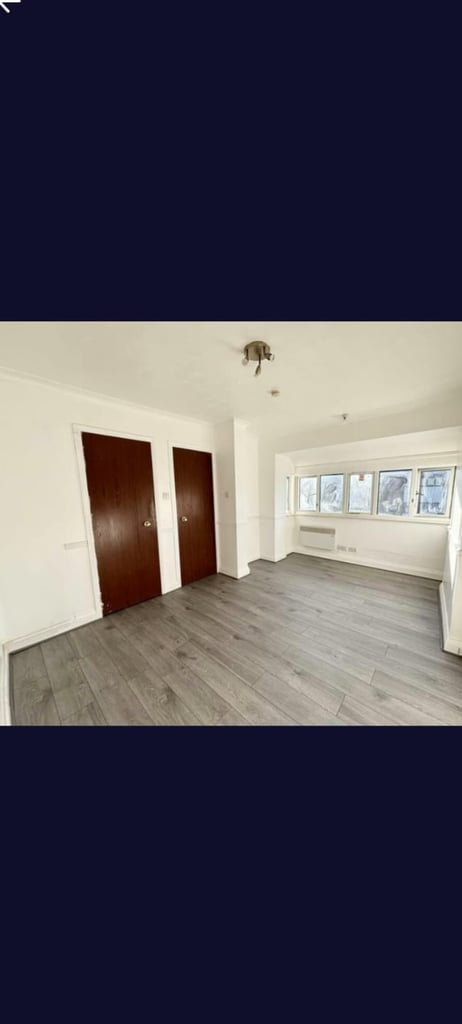 1 bedroom flat in Studio Flat in Aveley, RM15