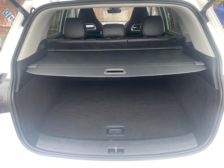 2024 MG MG HS 1.5 T-GDI 16.6kWh Trophy Auto Euro 6 (s/s) 5dr ESTATE Petrol/Electric Hybrid Automatic