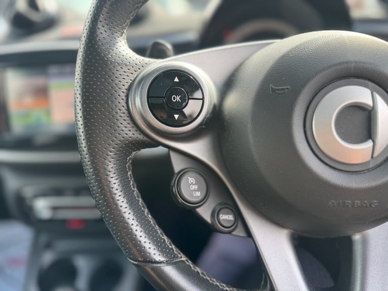 2016 smart forfour 1.0 Edition Black Hatchback 5dr Petrol Twinamic Euro 6 (s/s) (71 ps) Hatchback...