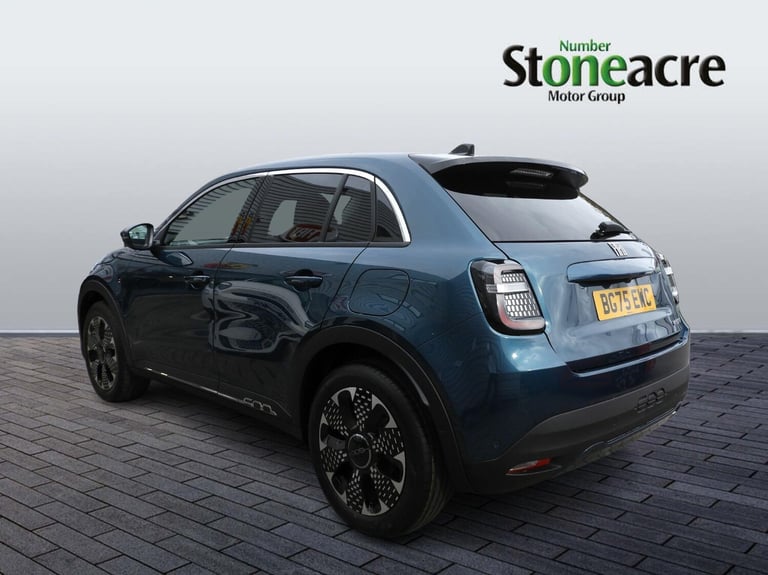  Fiat 600 600 La Prima 1.2 100hp Hybrid Edct-6 Petrol/Electric Hybrid Automatic