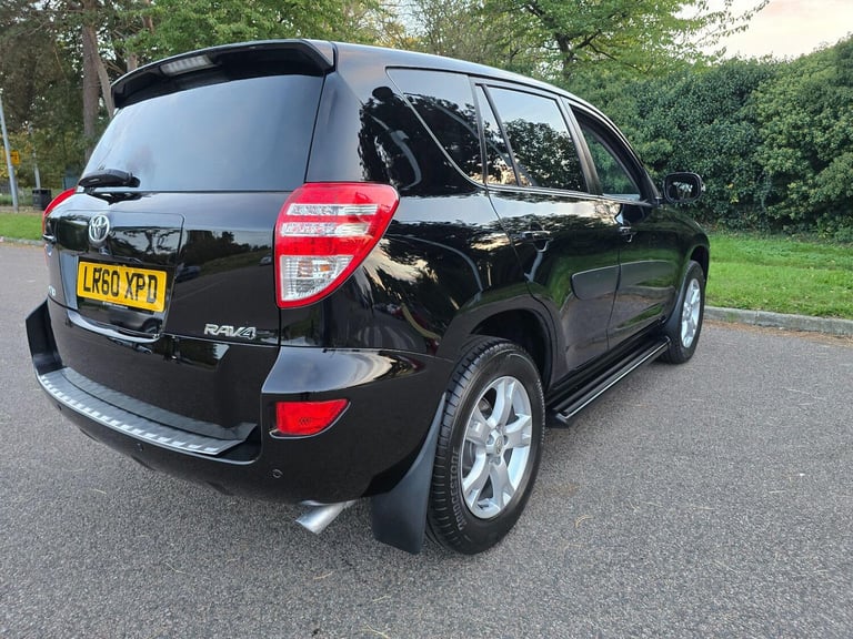 2010 Toyota RAV4 2.0 V-Matic XT-R SUV 5dr Petrol Multidrive S 4WD Euro 5 (158 ps) ESTATE Petrol A...