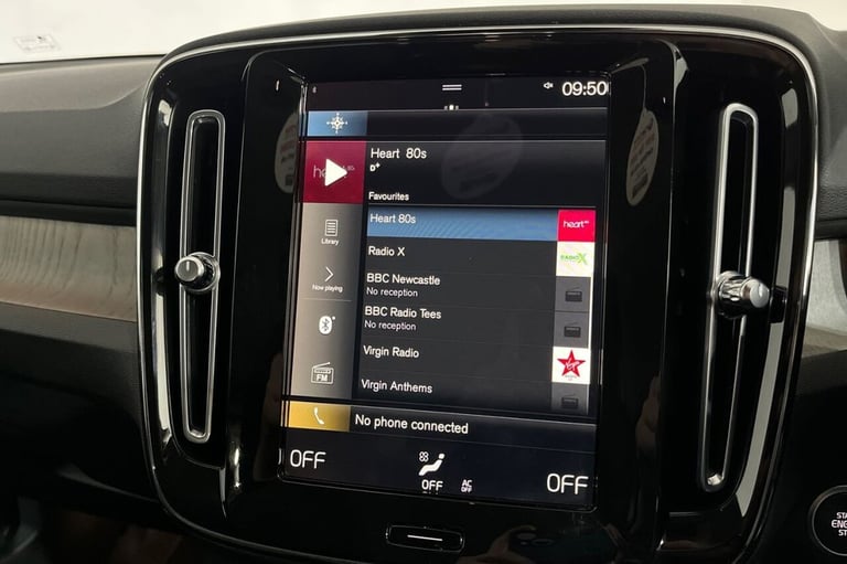 2021 71 VOLVO XC40 1.5H T4 RECHARGE 10.7KWH INSCRIPTION SUV 5DR PETROL PLUG-IN H