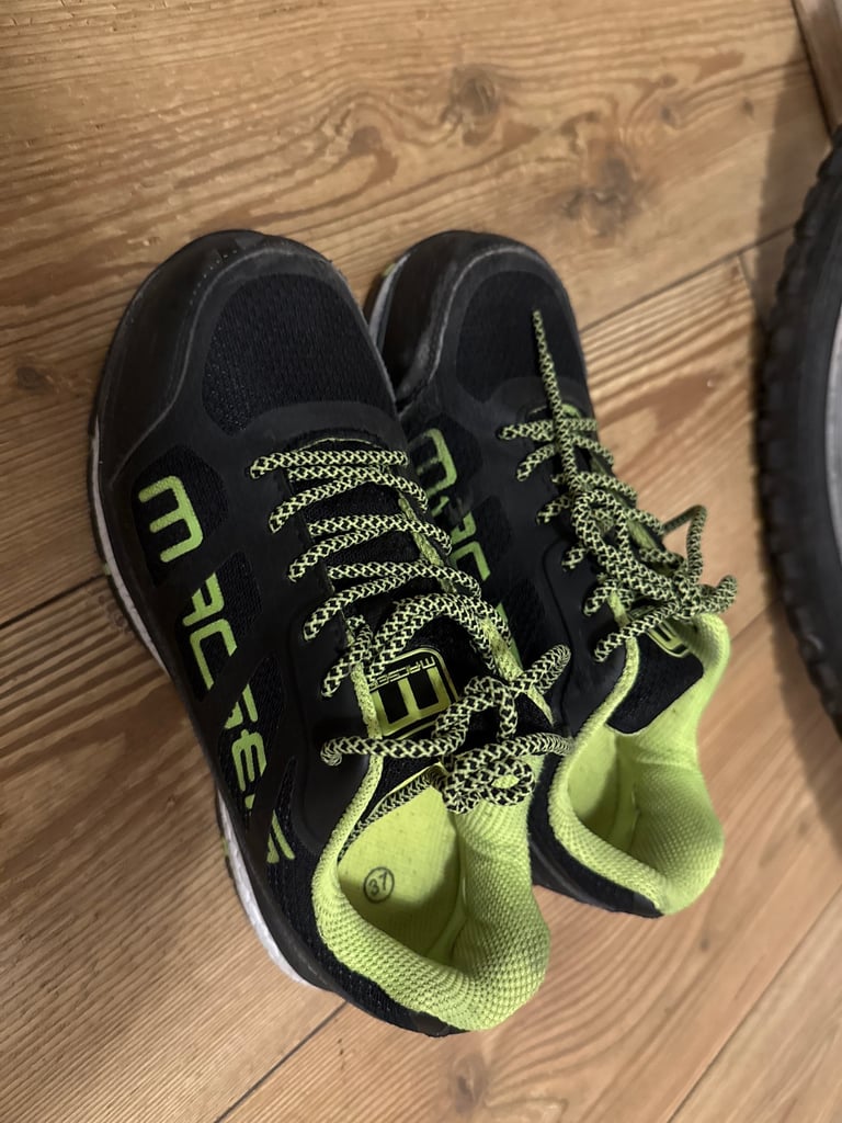 Safety Bootd Size EU37