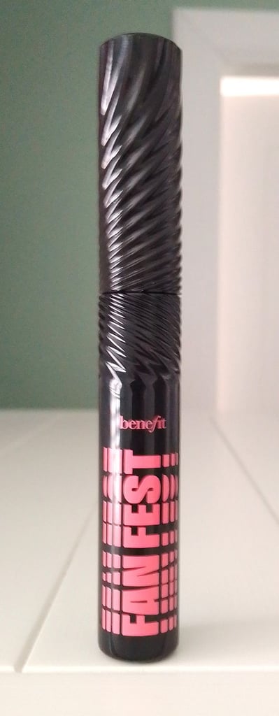 image for NEW BENEFIT BLACK MASCARA