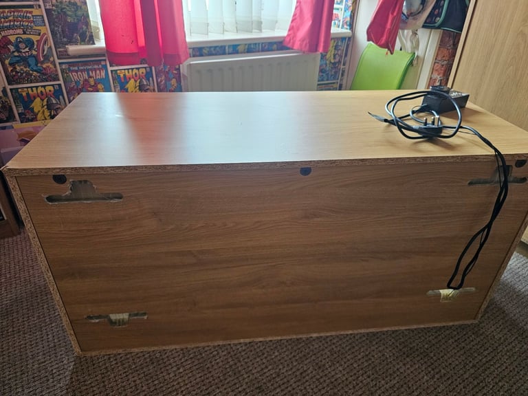 Vivarium with Thermostat - SOLD
