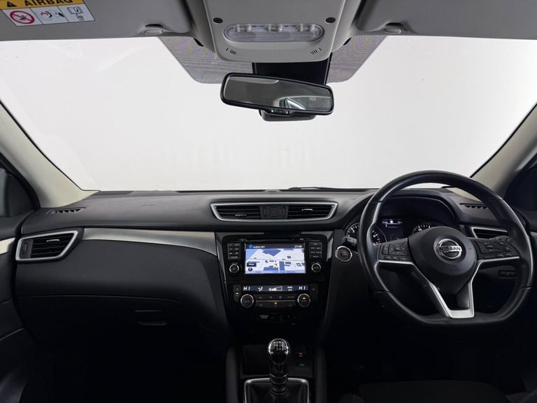 2018 Nissan Qashqai 1.6 DIG-T N-Connecta Euro 6 (s/s) 5dr HATCHBACK Petrol Manual