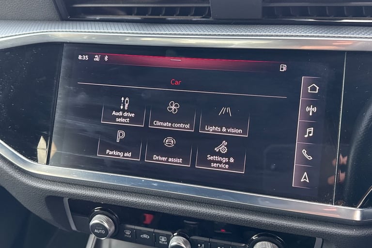 2019 Audi Q3 1.5 TFSI CoD 35 S line Euro 6 (s/s) 5dr SUV PETROL Manual