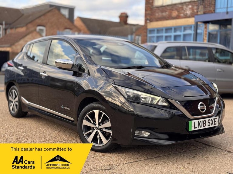 2018 Nissan Leaf Hatchback (2017 - ) Hatchback Electric Automatic
