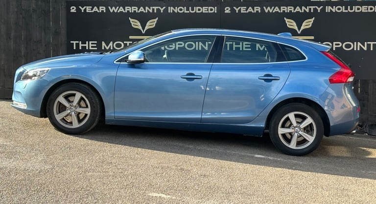 2015 Volvo V40 T2 SE 5dr HATCHBACK PETROL Manual