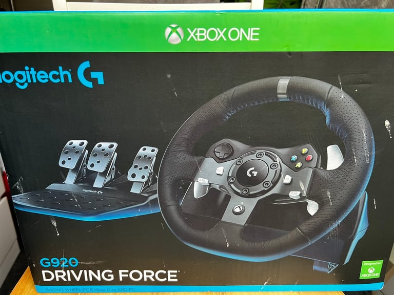 Logitech g290 steering wheel with pedals and shifter