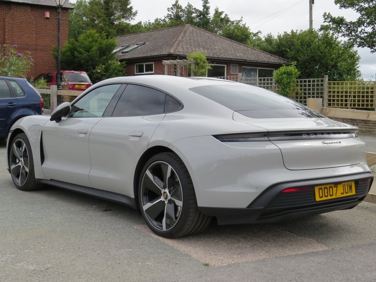 2021 Porsche Taycan 350kW 93kWh 4dr RWD Auto Just serviced by Porsche SALOON Electric Automatic