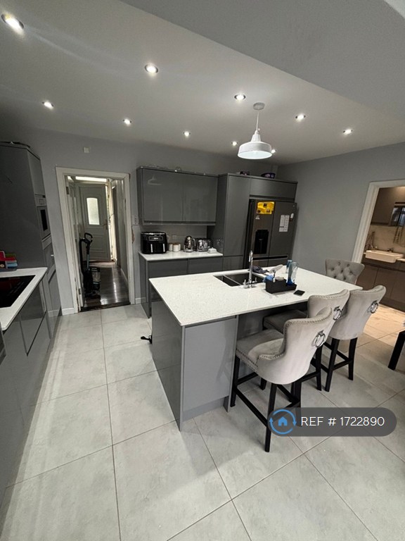 1 bedroom in Portsmouth, Portsmouth, PO6 (#1722890)