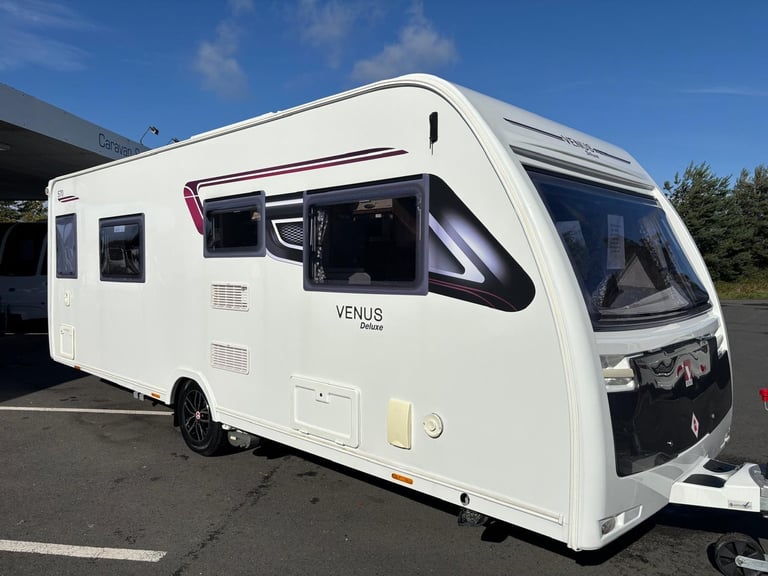2019 VENUS 570-4, LIGHT WEIGHT FIXED BED, ONE OWNER, MOVER, ............NOW SOLD