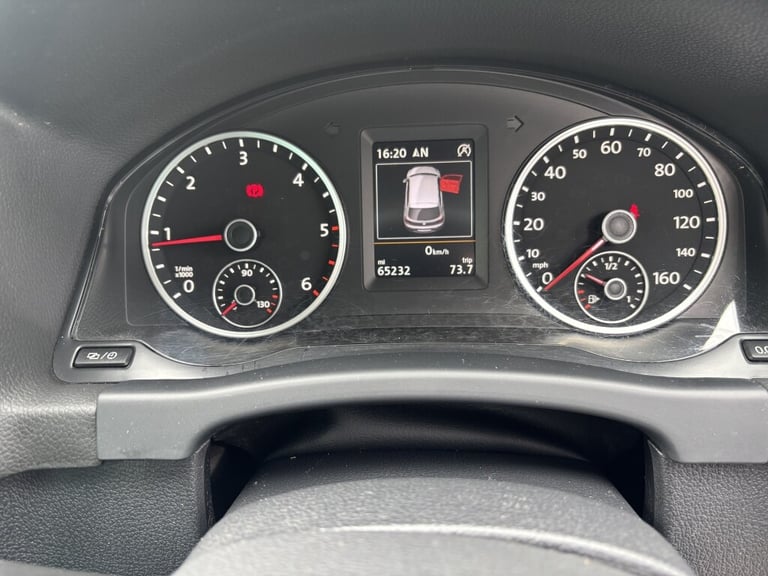 2014 Volkswagen Tiguan 2.0 TDi BlueMotion Tech Match 5dr ESTATE DIESEL Manual