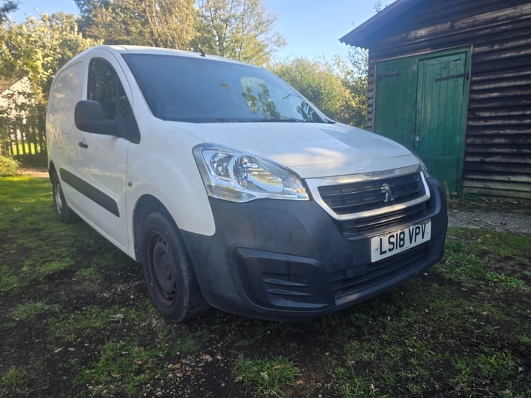 image for 2018 Peugeot Partner 625 SE 1.6 BlueHDi 75 Van PANEL VAN Diesel Manual