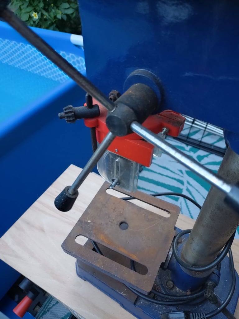 Bench drill 
