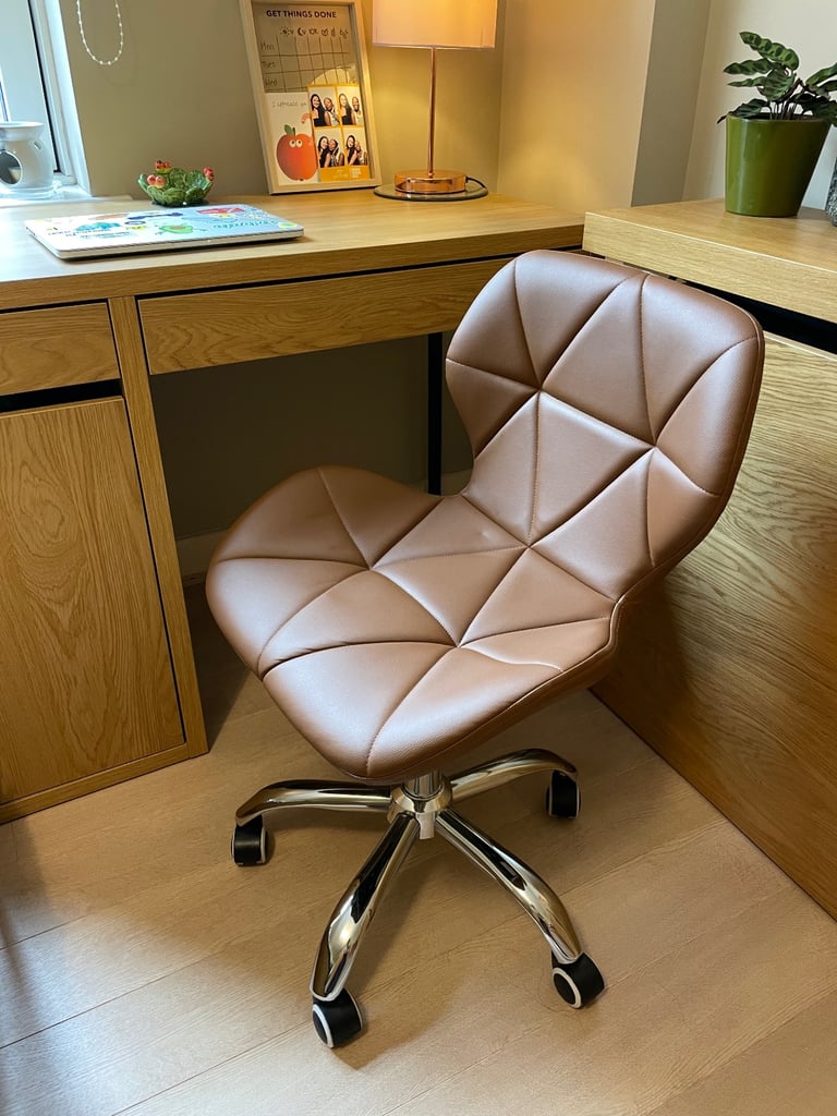 Office desk set 