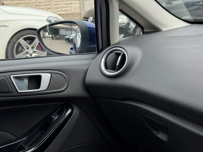 2015 Ford Fiesta 1.0T EcoBoost Titanium Hatchback 5dr Petrol Powershift Euro 6 (100 ps) Hatchback...