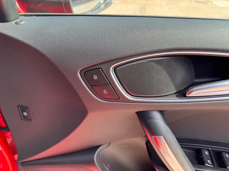 AUDI A1 1.2 TFSI S line Style Edition Sportback Euro 5 (s/s) 5dr 2014