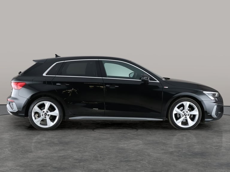 2022 Audi A3 35 TFSI S Line 5dr HATCHBACK PETROL Manual