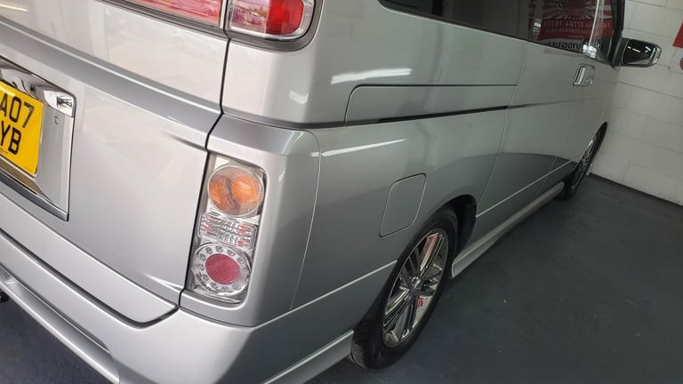 Nissan Elgrand e51 rider 2.5 automatic 8 seater fresh japanese import 2007