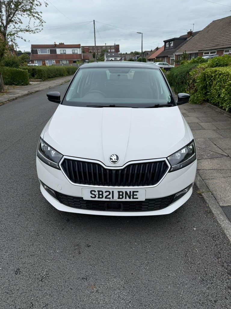 Skoda, FABIA, Hatchback, 2021, Semi-Auto, 999 (cc), 5 doors