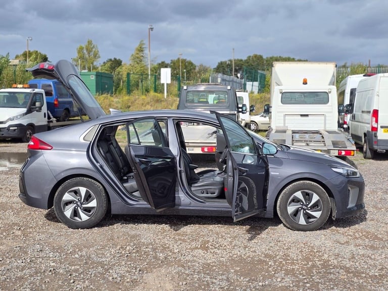 2018 Hyundai IONIQ 1.6 h-GDi Premium SE Hatchback 5dr Petrol Hybrid DCT Euro 6 (s/s) (141 ps) Hat...